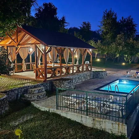Villa Evergreen Vlakovo