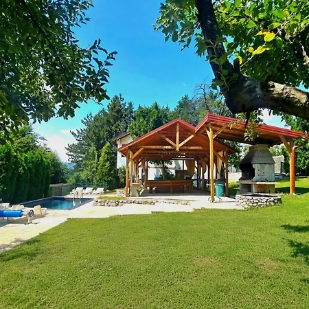 Villa Evergreen Vlakovo